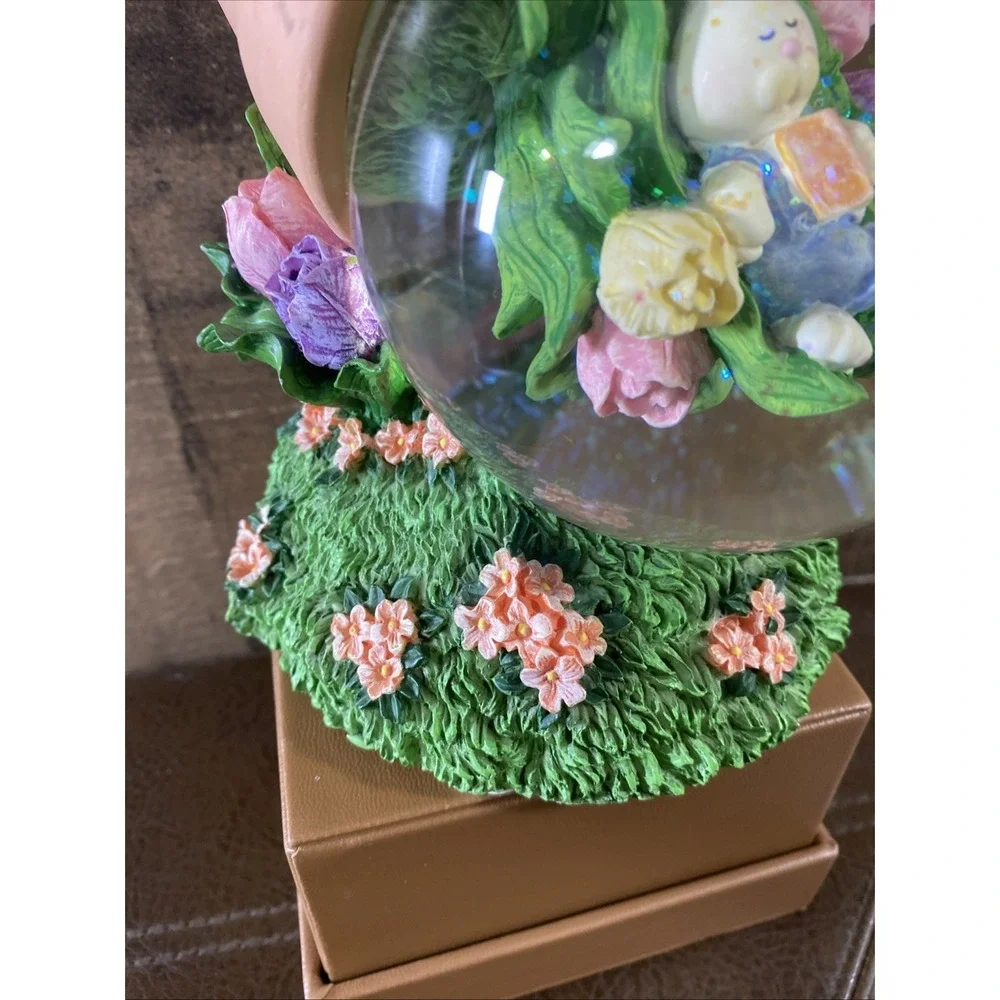 Easter Basket Eggs Chick Snow Globe 6